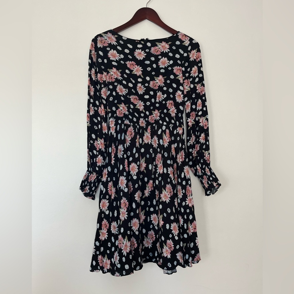 Mikael Aghal Ruffled Long Sleeve Dress Black with Pink & White Daisies
